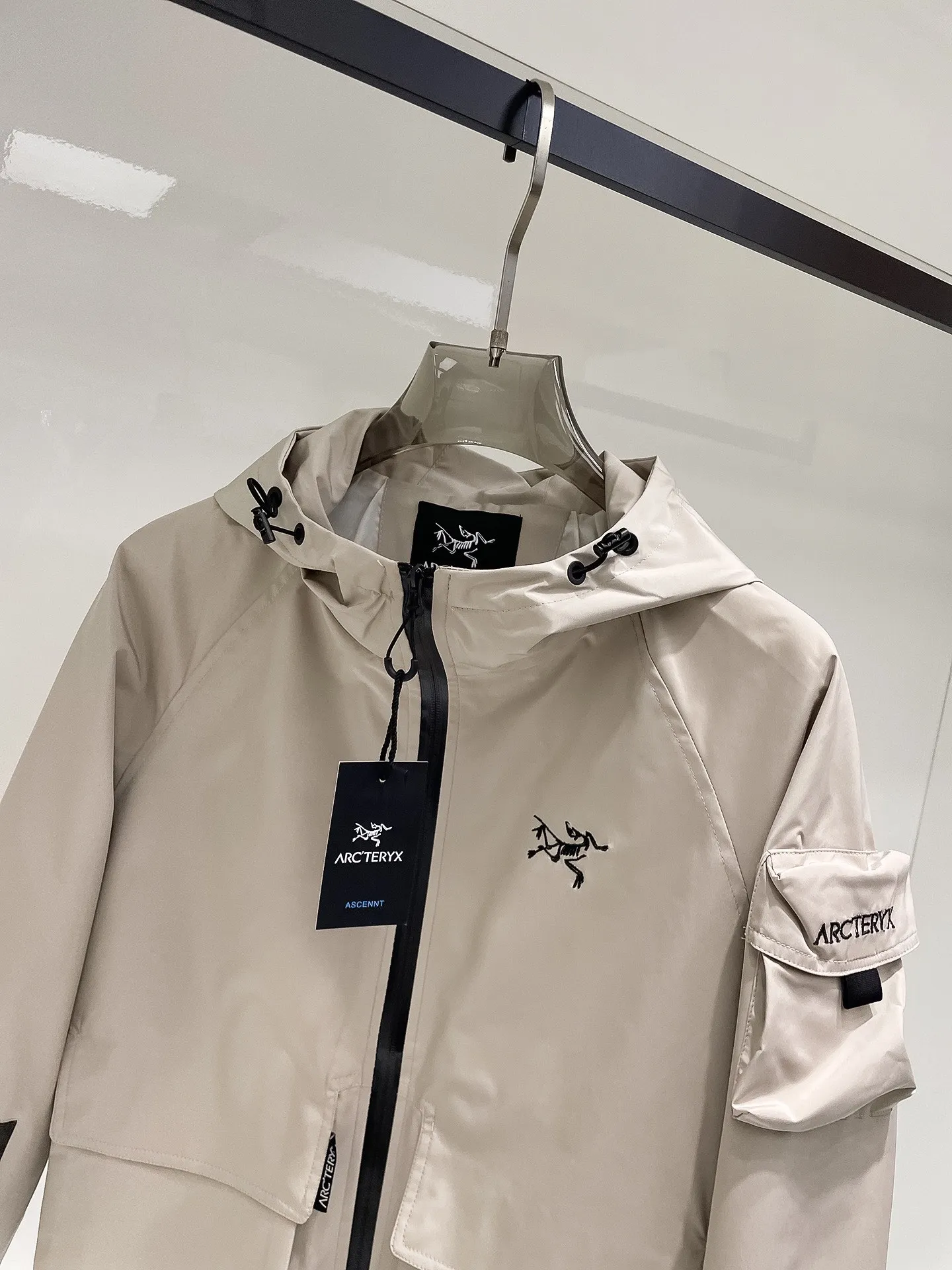 Same Style， ， 2026 New Arrival ， Original Premium Breathable ， ， ， Quality。 ， Sizes：M～3XL，